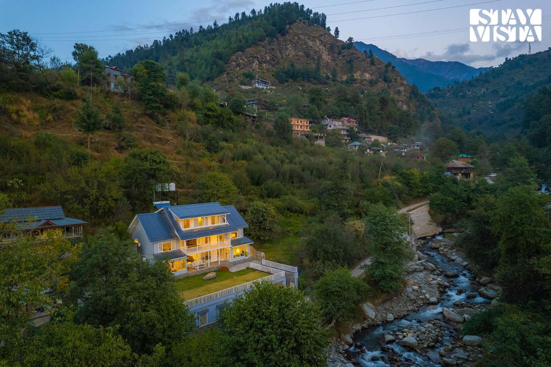 Stayvista At Riverside Symphony Manāli Dış mekan fotoğraf